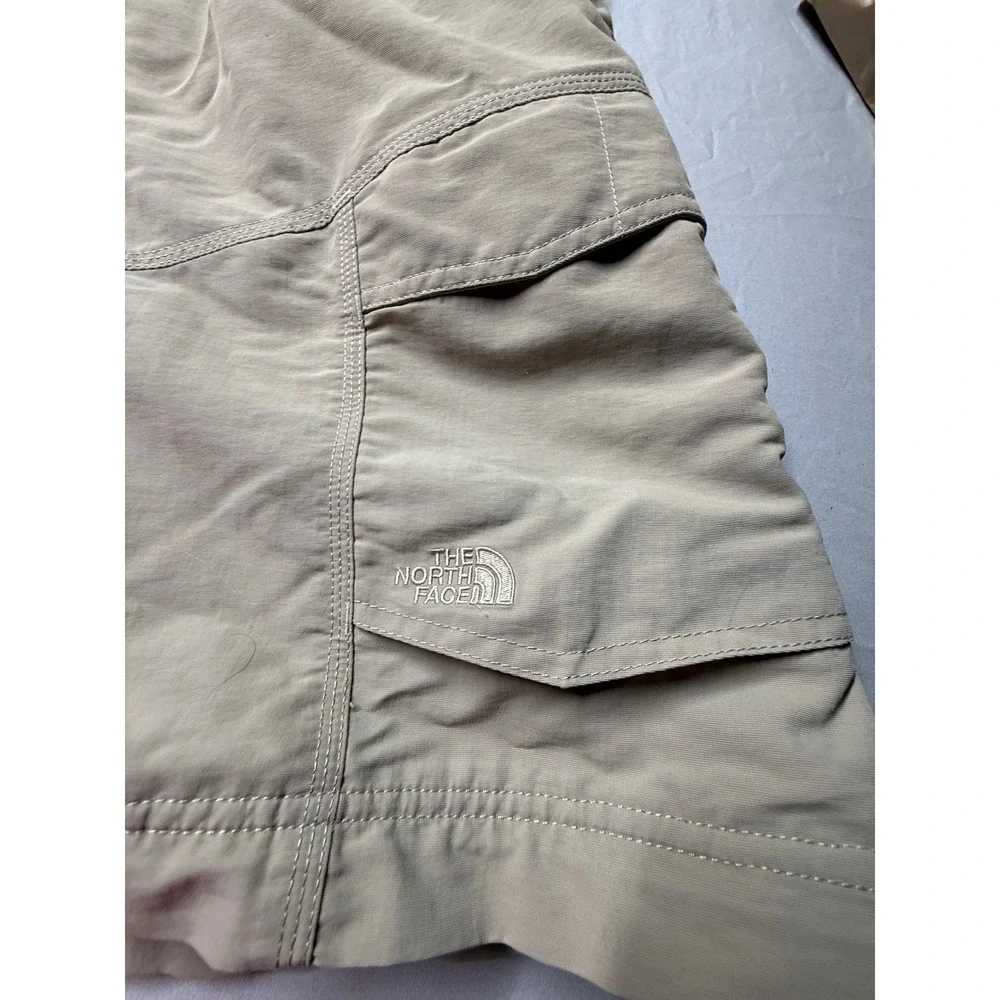 The North Face Mens Cargo Shorts 36 Tan Khaki Nylon Hiking Outdoor Travel A4J0